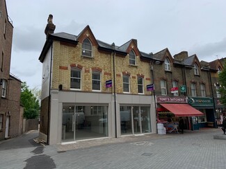 Plus de détails pour 17-18 Catford Broa, London - Vente au détail à louer