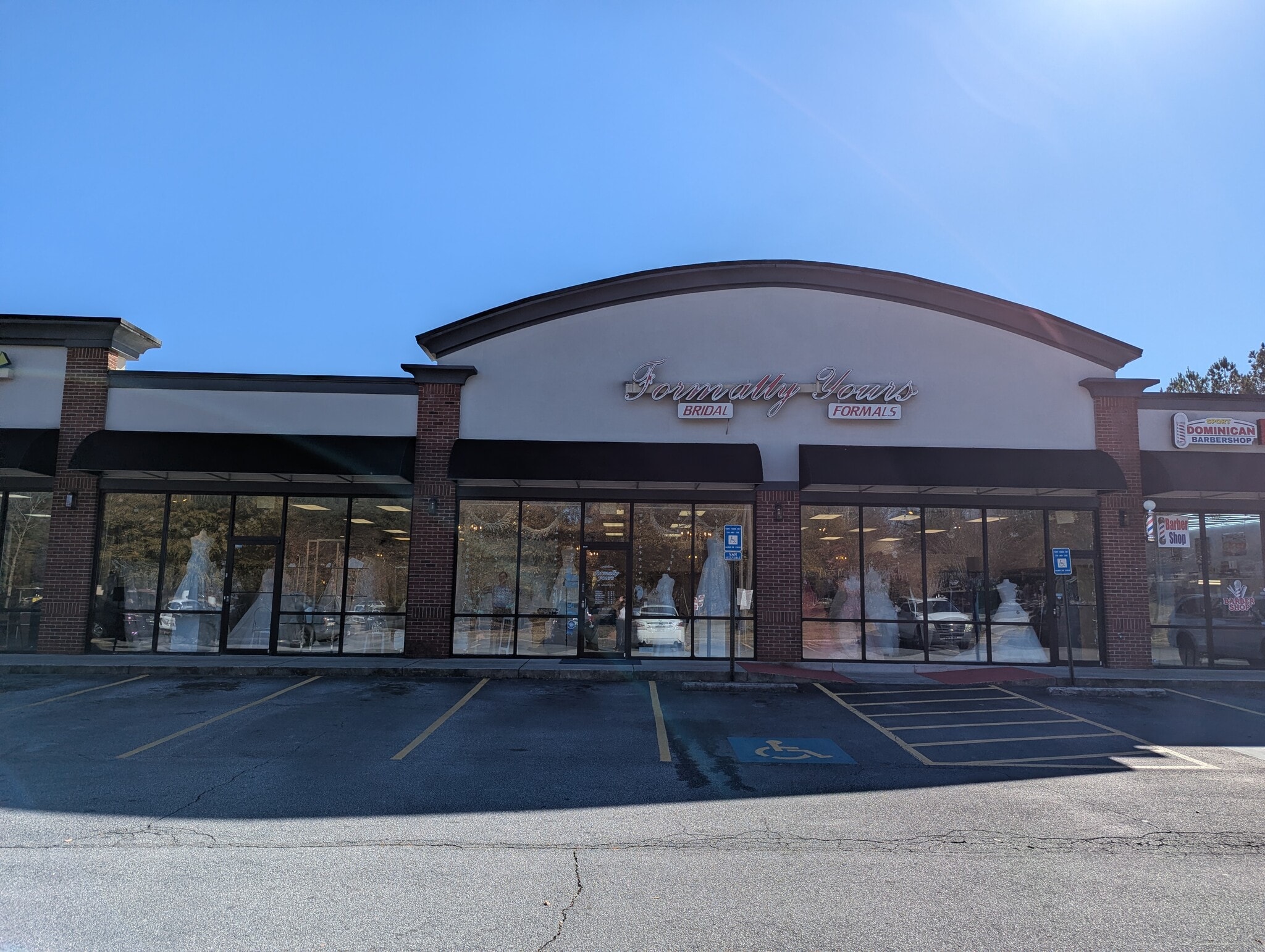 475 Rockbridge Rd, Lilburn, GA for lease Building Photo- Image 1 of 13