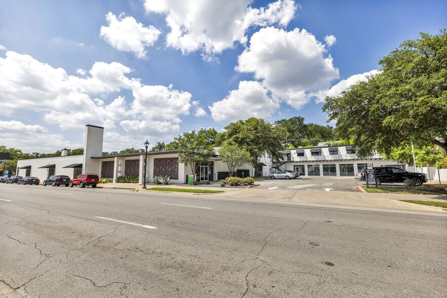 1214 W 6th St, Austin, TX à louer - Photo du bâtiment - Image 2 de 20