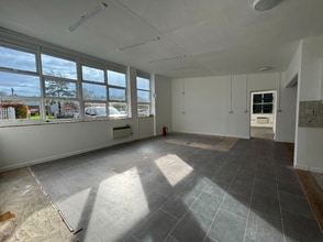 North Rd, Okehampton for lease Interior Photo- Image 2 of 7