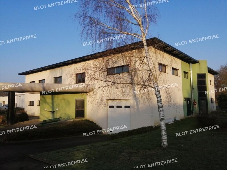 Bureau dans Cesson-Sévigné à louer - Photo du bâtiment - Image 2 de 14