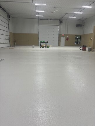 Plus de détails pour 11N 323 Brookside Drive, Elgin, IL - Industriel à louer