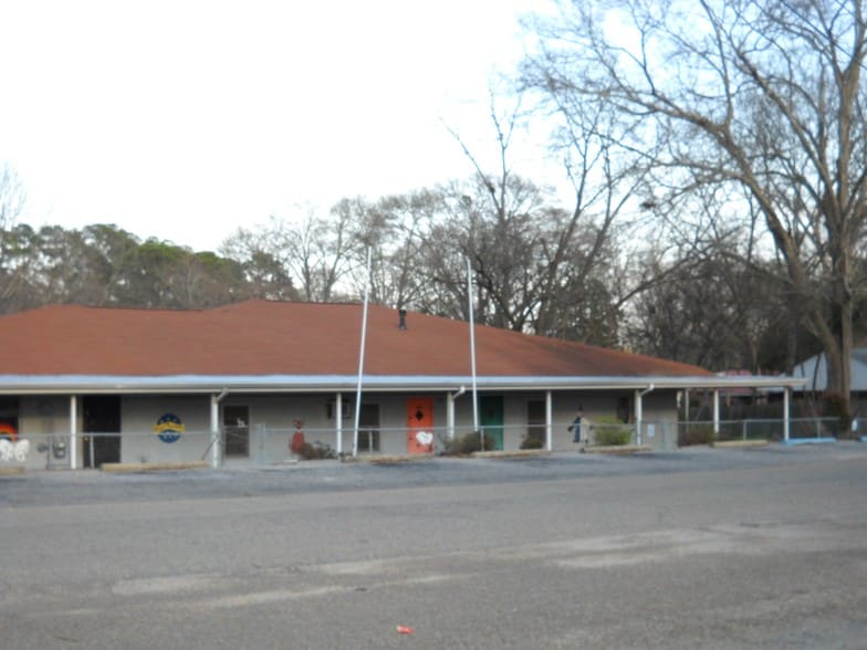 821 Peachtree St, Prattville, AL for sale - Building Photo - Image 2 of 8