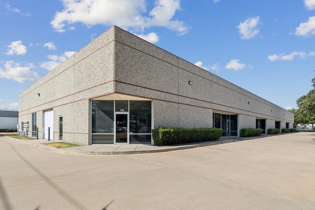 Plus de détails pour 2544 Tarpley Rd, Carrollton, TX - Local d'activités à louer
