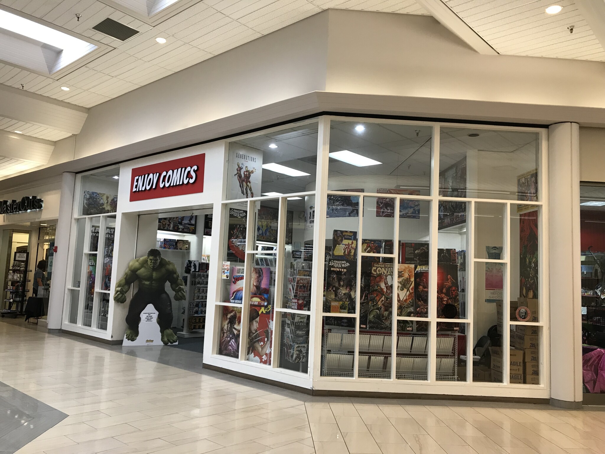 111 E Puainako St, Hilo, HI à louer Photo du bâtiment- Image 1 de 1