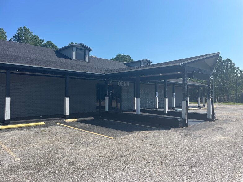 9722 W Us-98, Pensacola, FL à vendre - Photo principale - Image 1 de 72