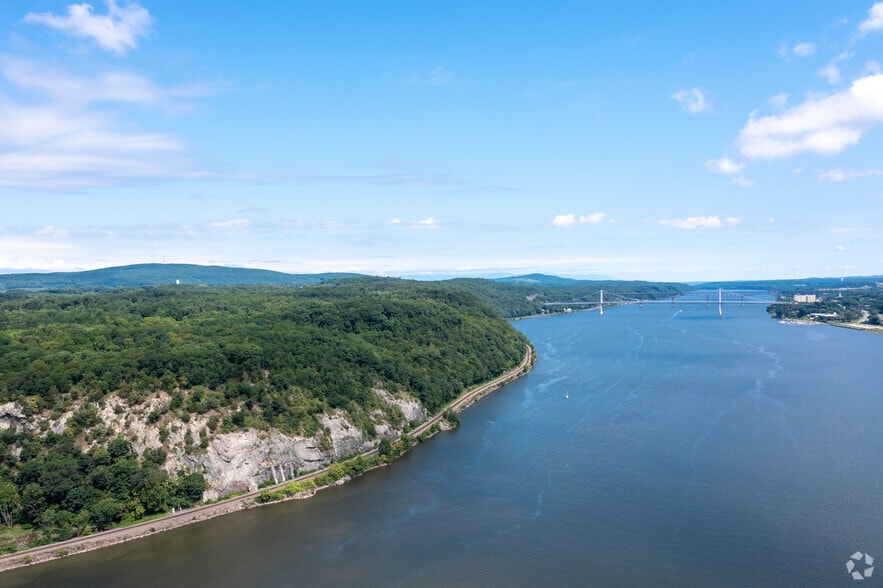 200 Blue Point Rd, Highland, NY à vendre - Aérien - Image 3 de 26