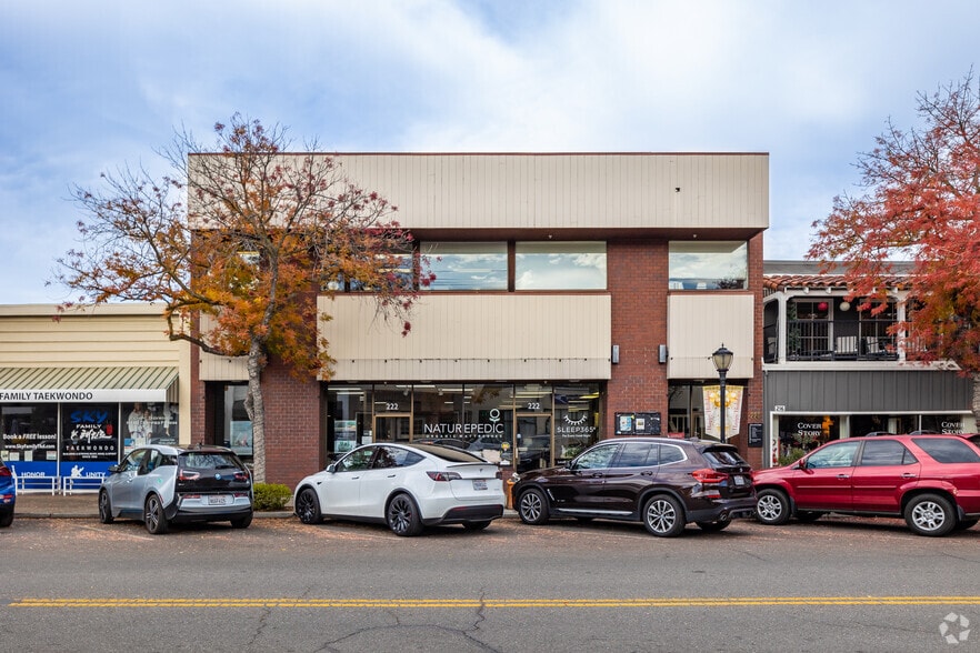 220-240 Main St, Los Altos, CA à louer - Photo du bâtiment - Image 2 de 6