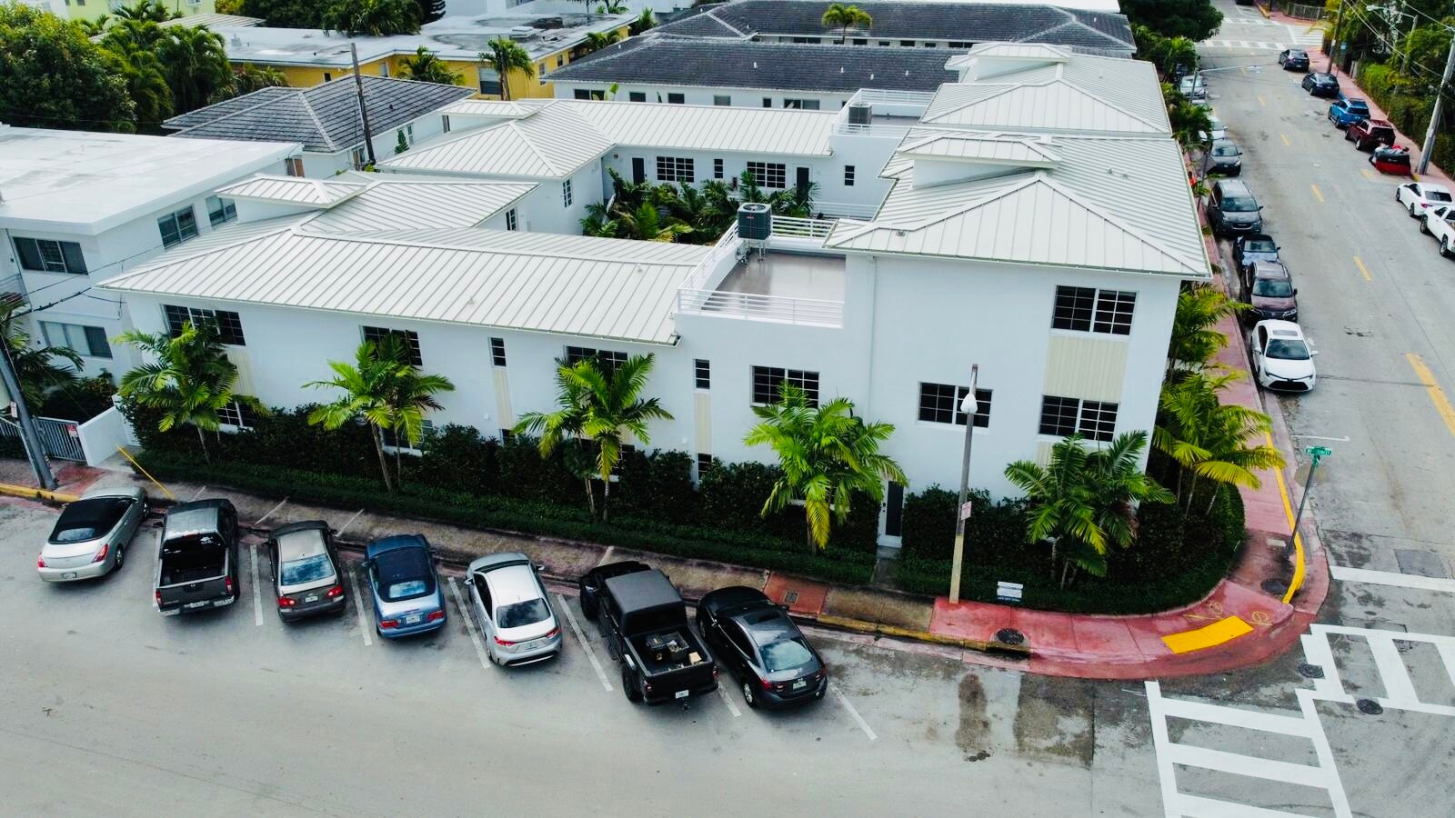 8035-8045 Abbott Ave, Miami Beach, FL à vendre Photo principale- Image 1 de 46