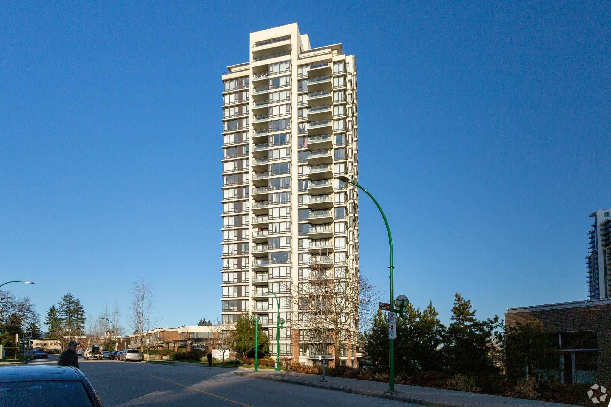 7328 Arcola St, Burnaby, BC à vendre Photo du bâtiment- Image 1 de 3