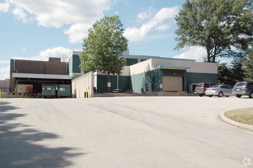 190 W Sproul Rd, Springfield Township, PA à vendre - Photo du bâtiment - Image 2 de 4