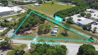 Plus de détails pour 713 Angle Rd, Fort Pierce, FL - Industriel à louer