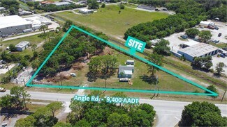 Plus de détails pour 713 Angle Rd, Fort Pierce, FL - Industriel à louer