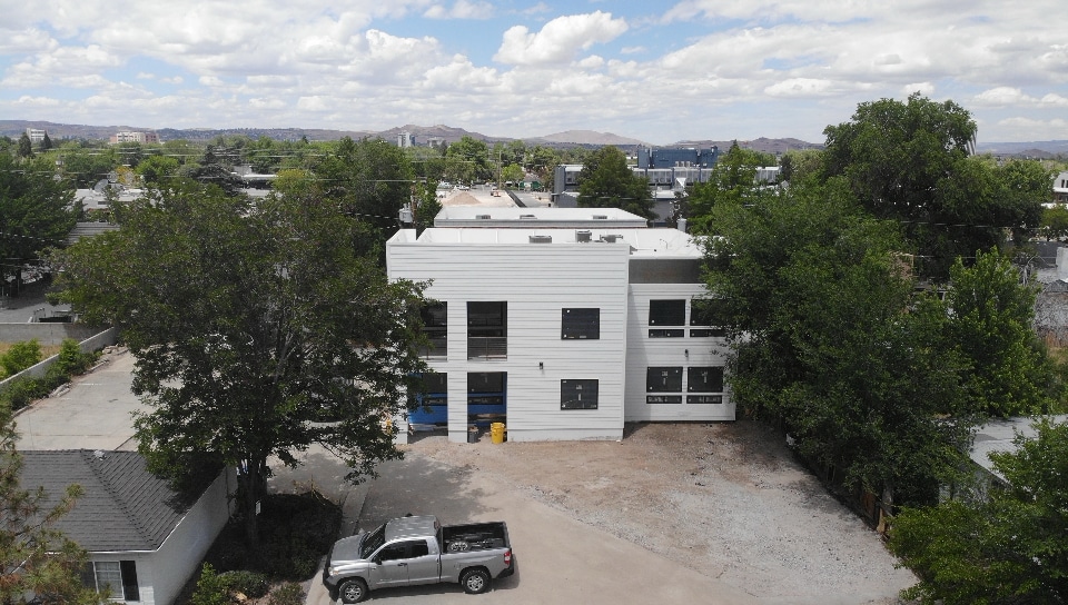 625 Margrave Dr, Reno, NV for lease - Primary Photo - Image 2 of 7