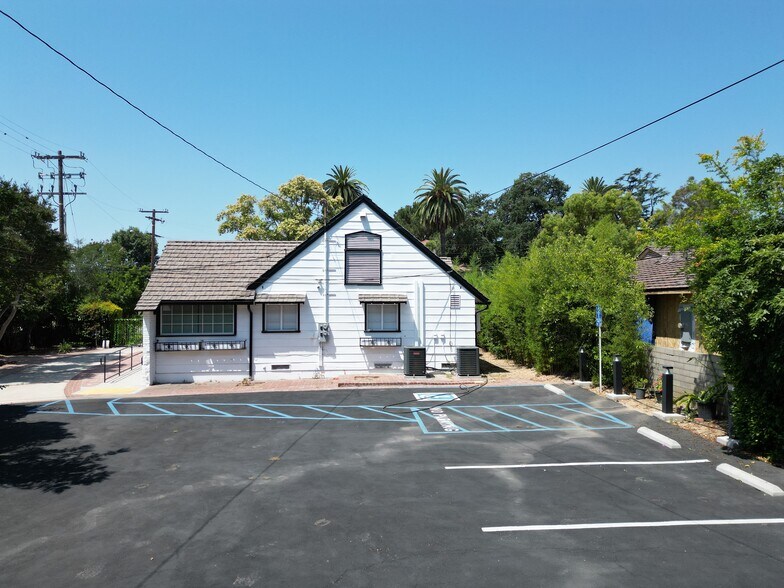 1344 Granada Ave, San Marino, CA à louer - Photo du bâtiment - Image 3 de 5