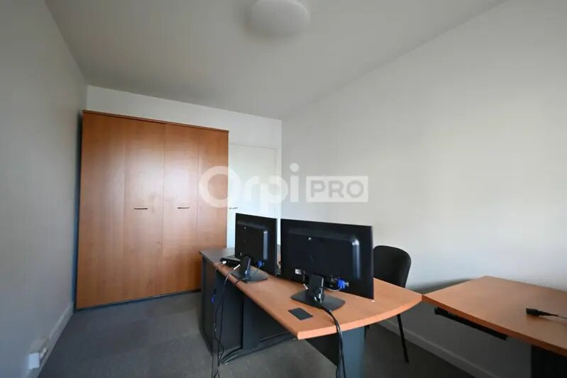 Bureau dans Vénissieux à louer - Photo intérieure - Image 2 de 4