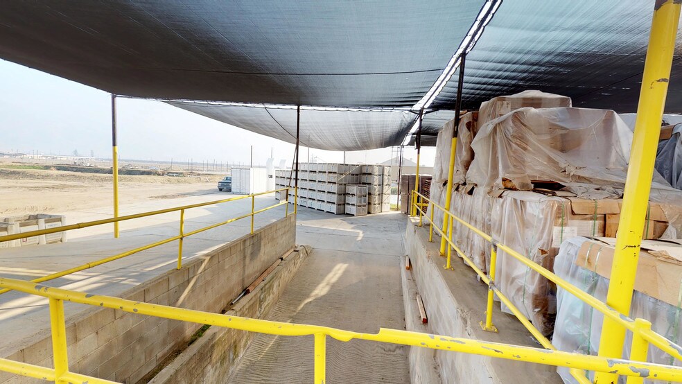 818 S Derby St, Arvin, CA à vendre - Autre - Image 3 de 21