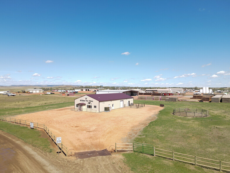 701 Highway 200 St, Killdeer, ND for sale - Building Photo - Image 1 of 1