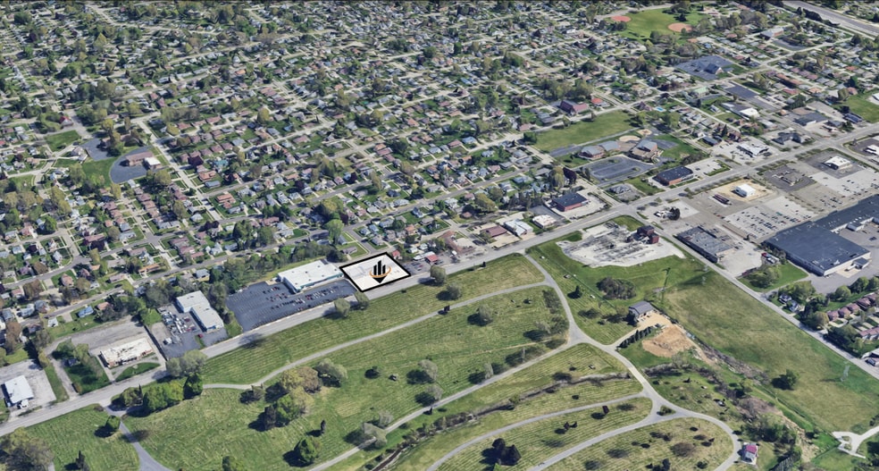215 E Waterloo Rd, Akron, OH à vendre - Aérien - Image 2 de 3