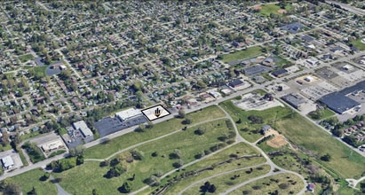 215 E Waterloo Rd, Akron, OH - AERIAL map view