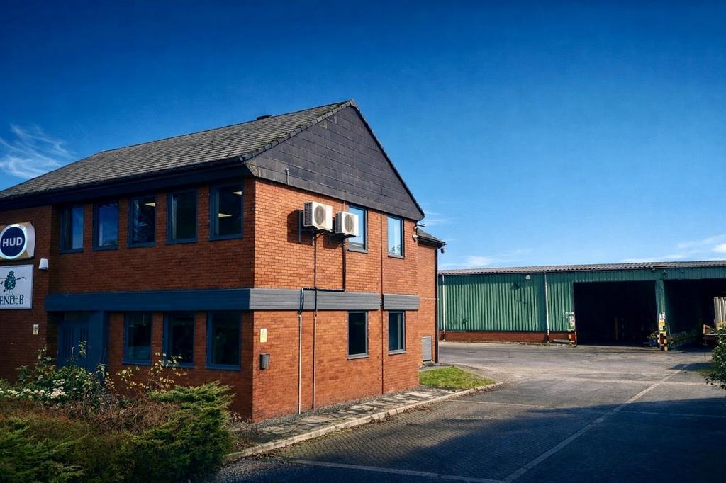 Trafford Park Rd, Manchester à vendre Photo du bâtiment- Image 1 de 12