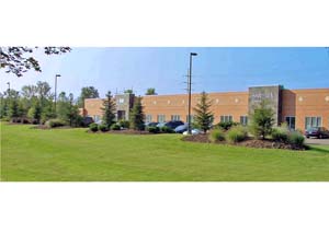 31500 Bainbridge Rd, Solon, OH for lease - Building Photo - Image 1 of 14