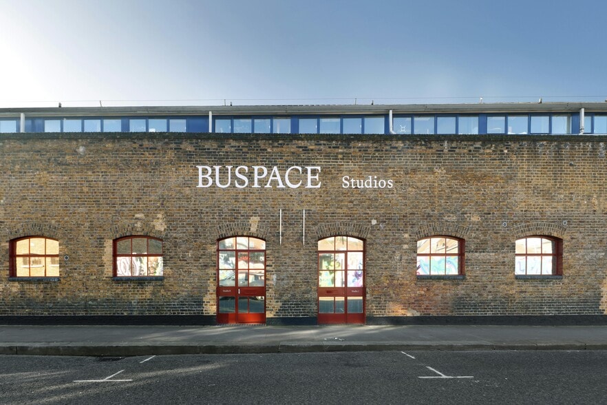 5 Conlan St, London for lease - Building Photo - Image 2 of 18