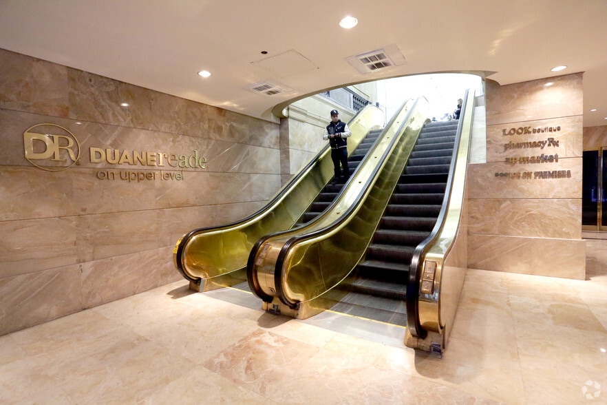 40 Wall St, New York, NY for lease - Lobby - Image 2 of 30