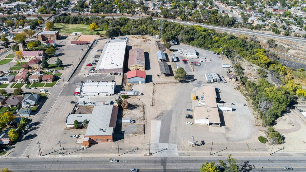 1049 S Santa Fe Ave, Pueblo, CO à vendre - Photo du bâtiment - Image 2 de 9