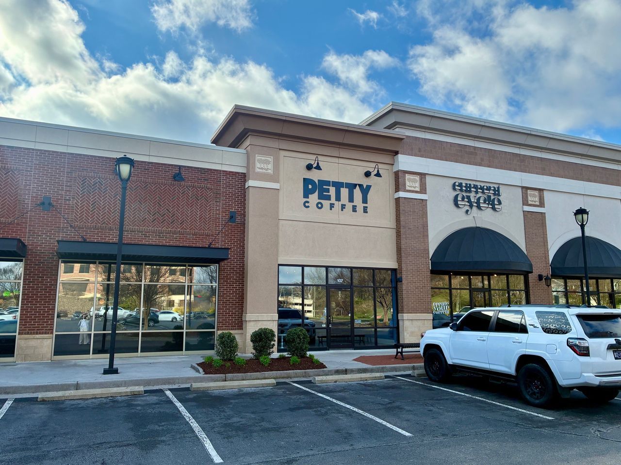 215 Brookview Centre Way, Knoxville, TN à louer Photo intérieure- Image 1 de 2