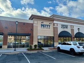 215 Brookview Centre Way, Knoxville, TN à louer Photo intérieure- Image 1 de 2