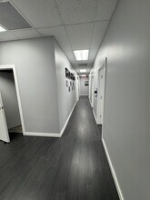 290 SW 12th Ave, Deerfield Beach, FL for lease Interior Photo- Image 1 of 15