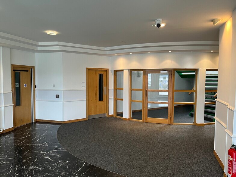 Enterprise Way, Dunfermline à louer - Photo du bâtiment - Image 3 de 5
