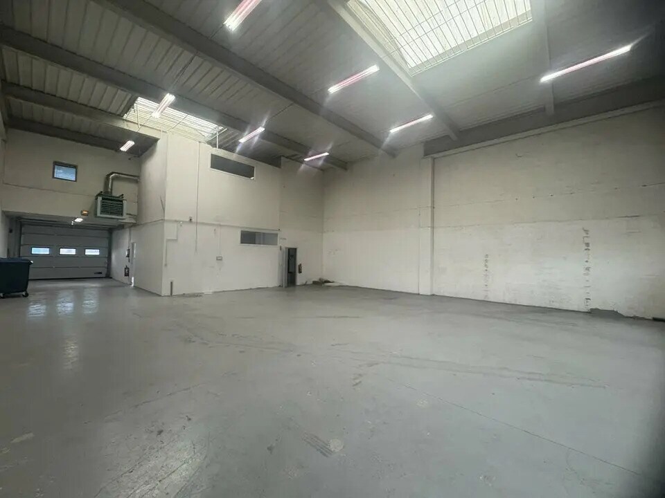 Flex in Champs-sur-Marne for lease Interior Photo- Image 1 of 5