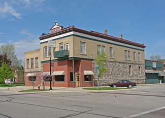 More details for 300 W Main St, Palmyra, WI - Retail for Sale