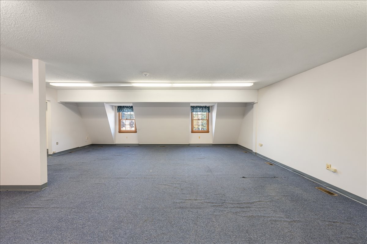 150 Westford Rd, Tyngsborough, MA for lease Interior Photo- Image 1 of 5