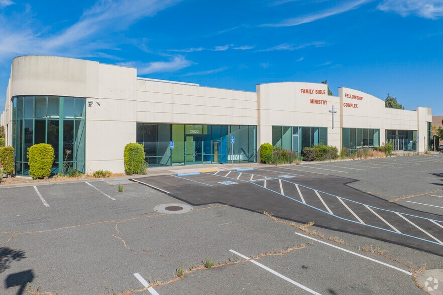 37620 Filbert St, Newark, CA for sale - Building Photo - Image 1 of 10