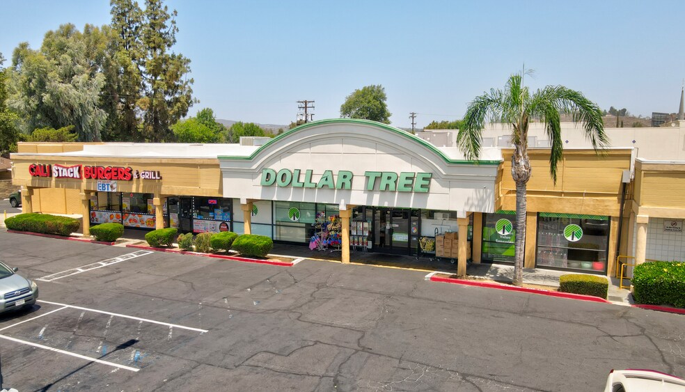 12324-12346 Woodside Ave, Lakeside, CA à louer - Photo du bâtiment - Image 2 de 6