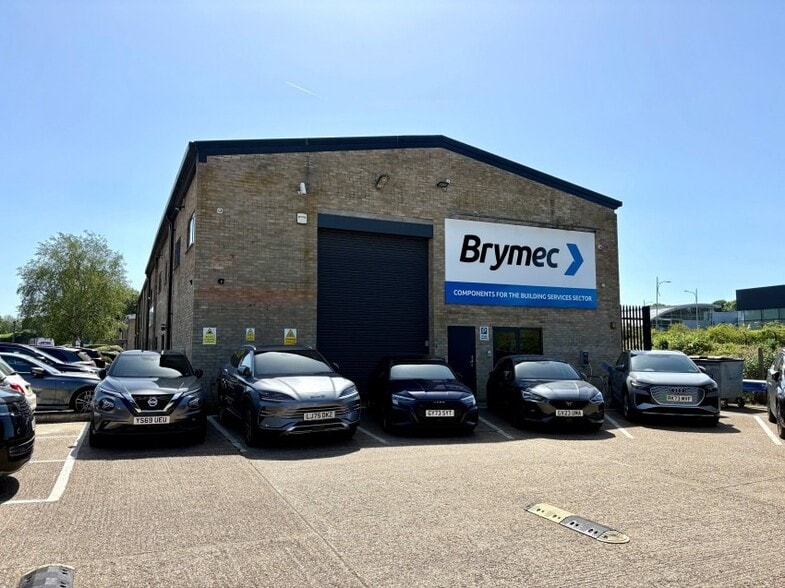 Brymec House, Unit C Redlands, Coulsdon for sale - Building Photo - Image 2 of 12