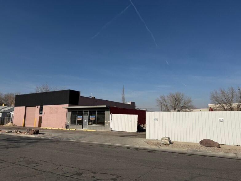 34 W Guest Ave, Salt Lake City, UT à vendre - Photo du bâtiment - Image 2 de 7