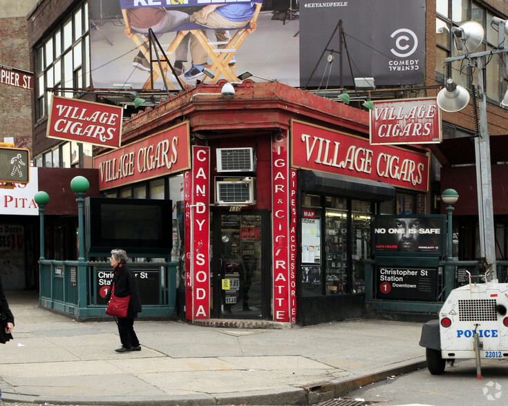 110 Seventh Ave S, New York, NY for lease - Building Photo - Image 1 of 3