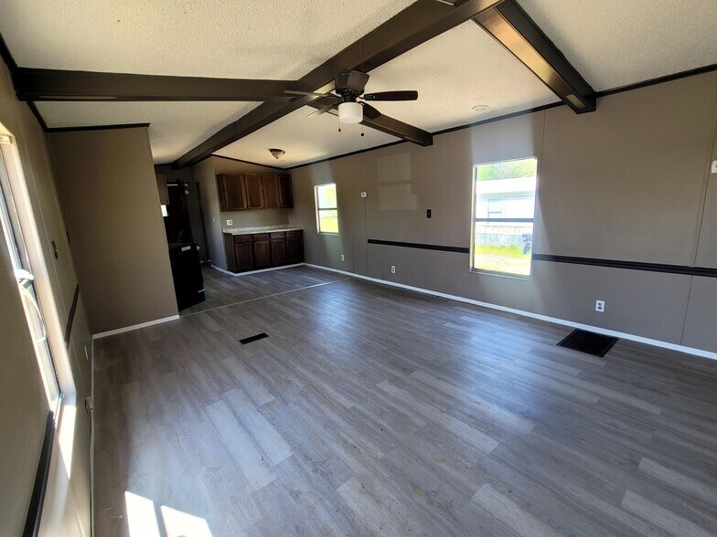 5379 County Road 434, Trinity, AL à vendre - Photo du bâtiment - Image 2 de 2