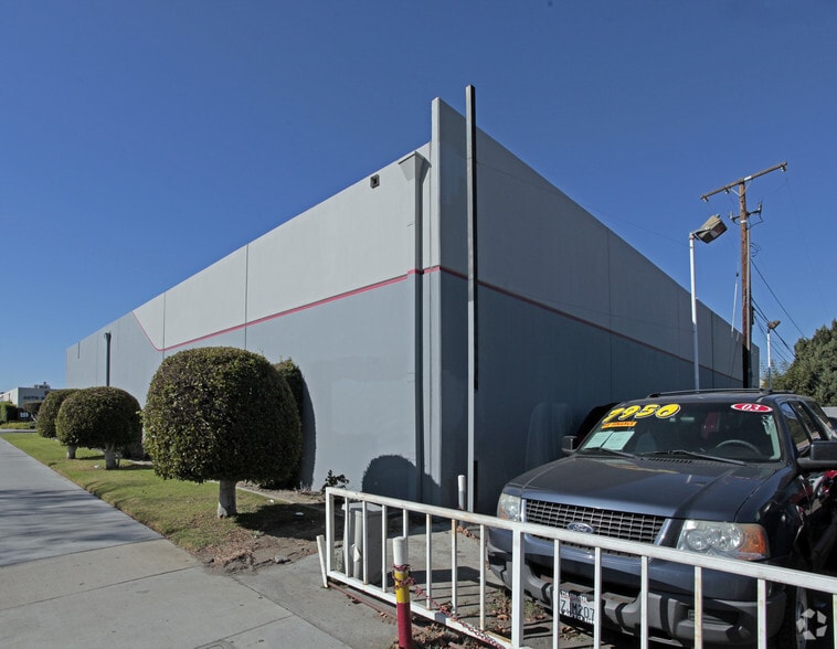 13962 Enterprise Dr, Garden Grove, CA for lease - Building Photo - Image 2 of 2