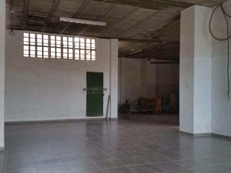 Retail in Ontinyent for lease - Building Photo - Image 3 of 6