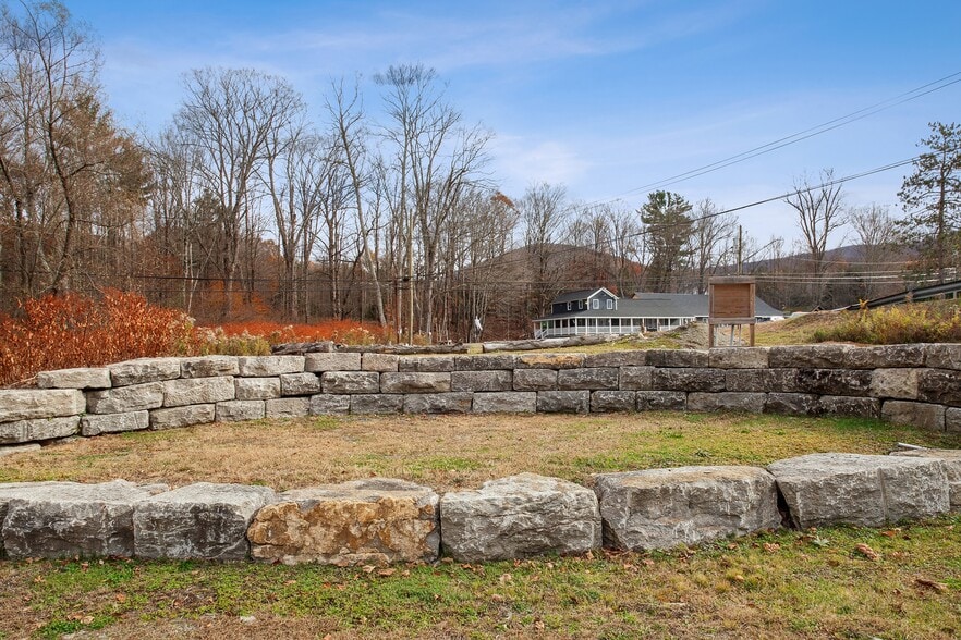 17 Cherry Plain Sq, Berlin, NY for sale - Building Photo - Image 2 of 24