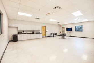 19925 Independence Blvd, Groveland, FL à louer Photo intérieure- Image 2 de 5