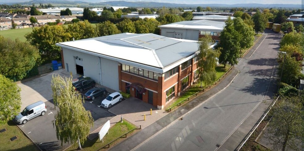 Alexandra Way, Ashchurch for lease - Primary Photo - Image 1 of 2