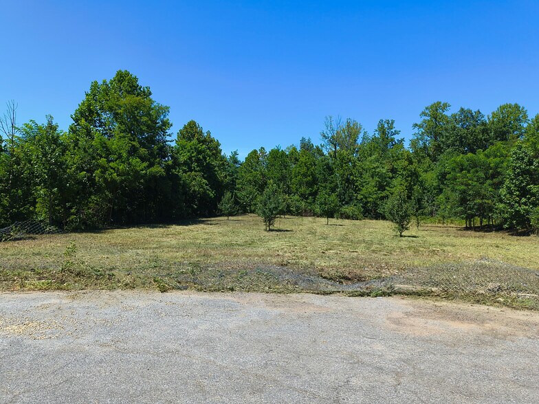 7500 Ogden Dr, Clinton, MD à vendre - Photo du bâtiment - Image 2 de 4