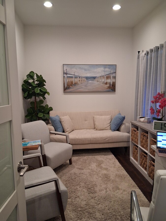 4165-4169 Clark Rd, Sarasota, FL 34233 - Unité 1 -  - Photo intérieure - Image 1 of 18