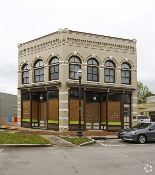 15 Emory Pl, Knoxville, TN à vendre - Photo principale - Image 1 de 4